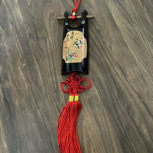 Vintage Elegant Black and Red Chinese Wall Hanging Decor